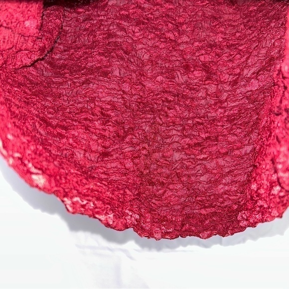 2 Much LA Top Lace Floral Y2K Vintage Quarter Sleeve Pull On Top Scoop Neck - Picture 4 of 9